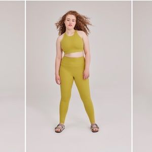 PEAR Girlfriend Collective Leggings NWT small